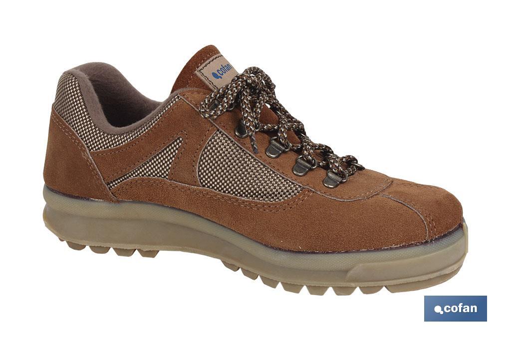 ZAPATILLAS  TREKKING MODELO IREGUA T-46